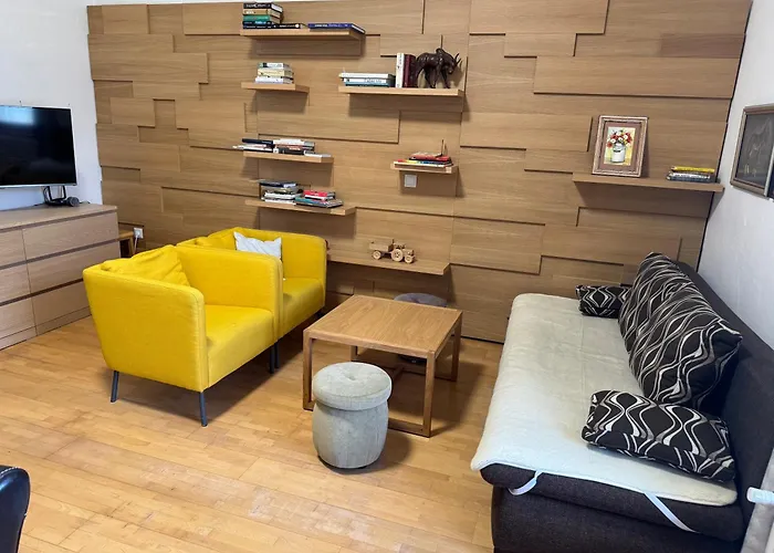 Apartmanove Pod Dubom Polny Kesov